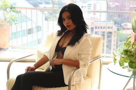 ximenawilliamss Beautiful Executive Pic