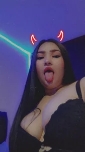 saritaa_8 💜🥰 Pic 3