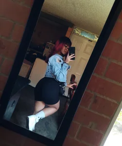 Taylor__Watson Do you like my outfit? Immagine  3