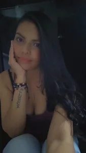 Welcome 🧡 de LorraineMarie  3 Imagens