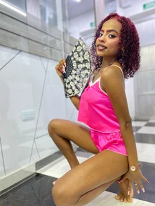 Hilary-banks Lady marmalade Immagine  5