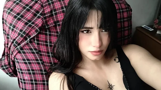 Nilufer your girl 🖤​😈 Hình 4