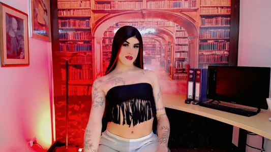 Alexa_and_Aranza_ ALEXA Bilde