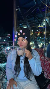 kenndall_21 🏕️🌸PAZ Y RESILIENCIA ENTRE FLORES 🌷 🍄 Pic 5