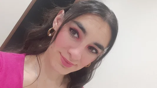 Ellaa_honey My eyes always sparkle ❤️😘 รูป  4