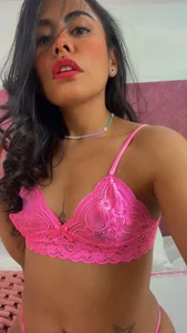 im_amber Pink 🌺 Pic 2