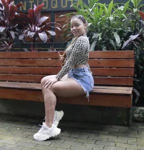 ISABELLA_020 Sunny day 사진