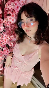 SaraMartini1 Take off your clothes daddy, I'm already naked 😈 Foto