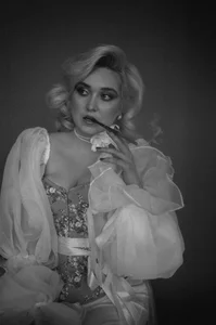 Black&White od AllisonBlack_  3 snímek