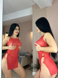 Kimberlly_Bell I see red😈 Foto 6
