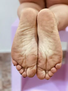 KyleDoom_ My feets Pic 2