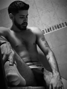 Justyn_Torres HOT SHOWER Pic 2