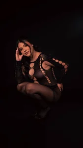 sofia__thompson subtle yet unforgettable Pic