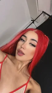 Laurent-Glass Public Pic 5