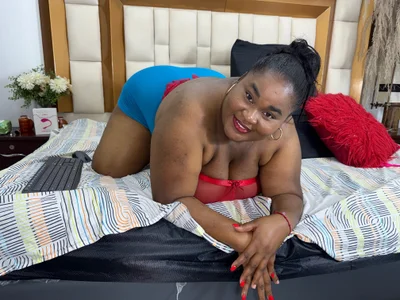 KennyBigWoman Public Pic 4