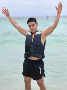 Alejandro_karter18 Celebrating my birthday Foto 3