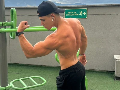 chris_morgan7 🔥🔥🔥 Foto 2