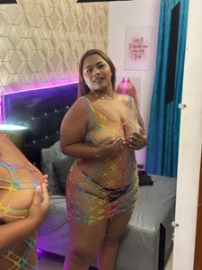 Nikita_Glam Public Pic 8