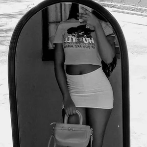 PrettyMonahPublic Bild