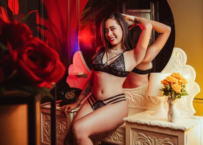 ElectraRhodes1 Public Pic 4