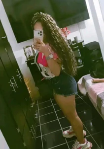 Latinahott1 holiss Pic
