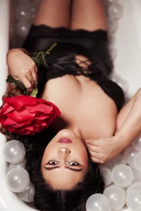 Salome_Adams1 Salome. Pic