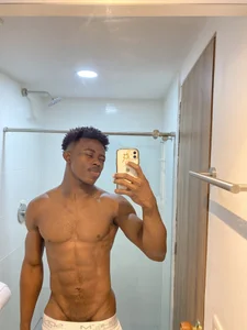 andres_007 Public slika