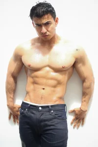 Chris_ClarckのA seductive 🔥🔥の 4枚の写真