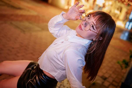 ValerieFlorez_ Only me Pic 7