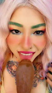 meda_kawaii_ What is your favorite Halloween candy? Pic 2