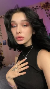 I'm coming out to you. de Amanda_Tender  2 photos