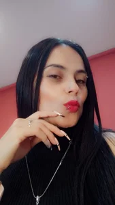 CharlotteCottin 💋🫦✨ Immagine 