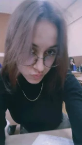 SangSlatton Do you like the color red?) Pic 4