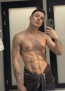 PolishBoyfriend Public slika