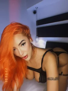 TaniaLarsen Sweet poison Pic 2