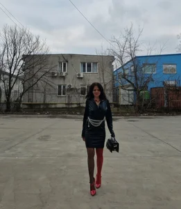 Lissabeta Sunday Immagine  9