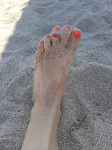 exiMIlf Nice legs!!! Poză