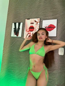 yoselin_lewis1 kiss body ♥ sexy latina ♥ Poză 3