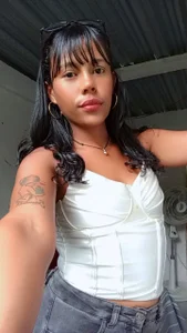 mirella_bowens_ Public Bilde 5