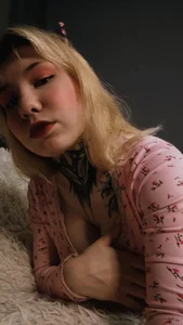 RenLush Sexi Girl 🦋 Pic