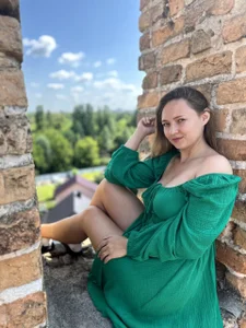 SallyVerda Public Poză 7