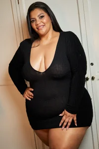 SelennaCooper kullanıcısının Curvy Goddess albümü -  fotoğraf