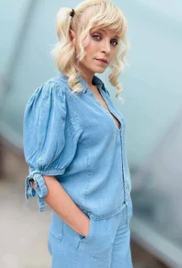 BritneyHudsonnPublic Bild 7