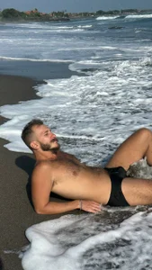 mrmaxiy: me) ( 2 фото)