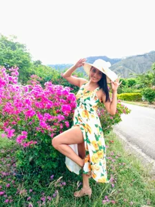 EIMY-ROBERTS A flower between flowers ♥ รูป  4