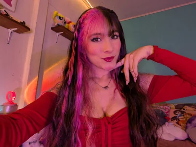 Miyupeach_ Public Kuva 2