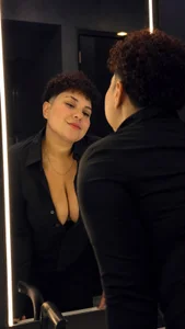 curly_cam_queen_69's XXX Nude Photo 1