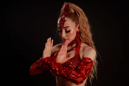 anastasiavega_ Dance arabic ✨ Foto 5