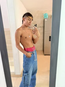 cherub_ Damián💋 зображення 3