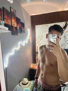 roguer_darkk I'm a naughty boy who likes to play🥵 사진 3